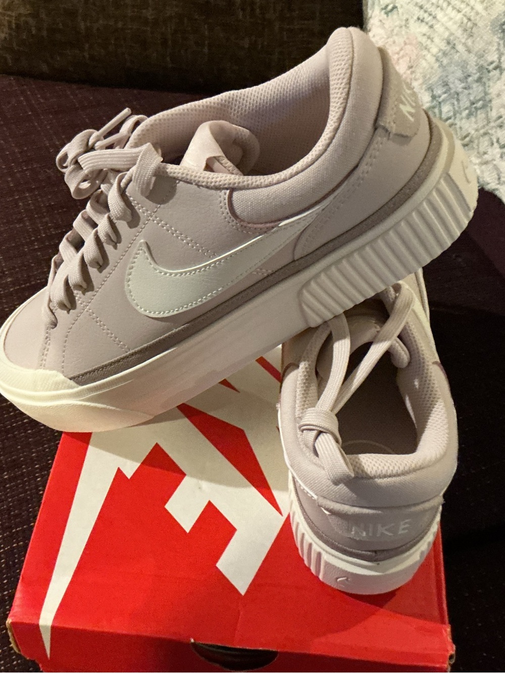 Nike Court Legacy Lift light pink color way. Women’s 8.5 Style DM7590 602. - Picture 6 of 8